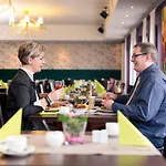 Mercure فندق باد اوينهاوسن