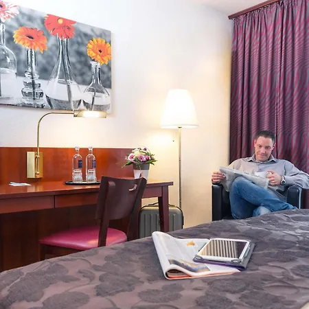 Mercure 3*